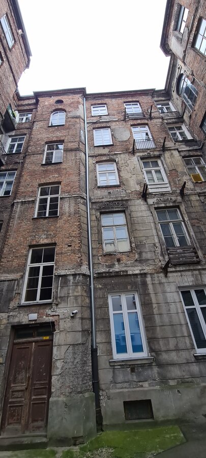 Ekspertyzy stanu technicznego budynków mieszkalnych w związku z planowaną rozbiórką budynku sąsiedniego w Warszawie