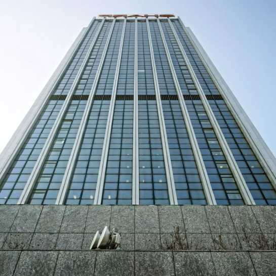 Ekspertyzy techniczne dotyczące aranżacji przestrzeni oraz wykonania otworów konstrukcyjnych w budynku Oxford Tower w Warszawie